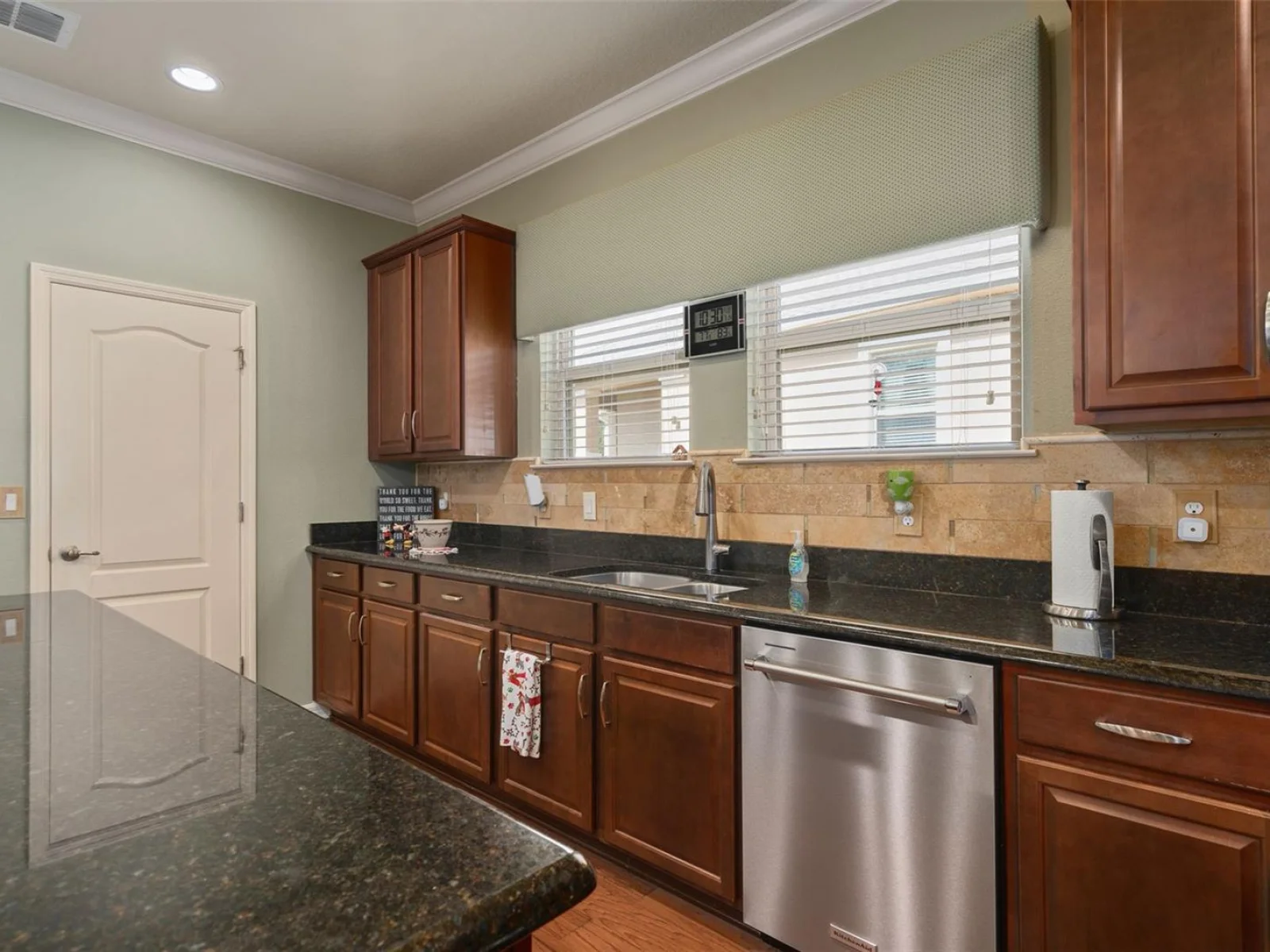 2594 STARGRASS CIR, CLERMONT, FL — photo 12