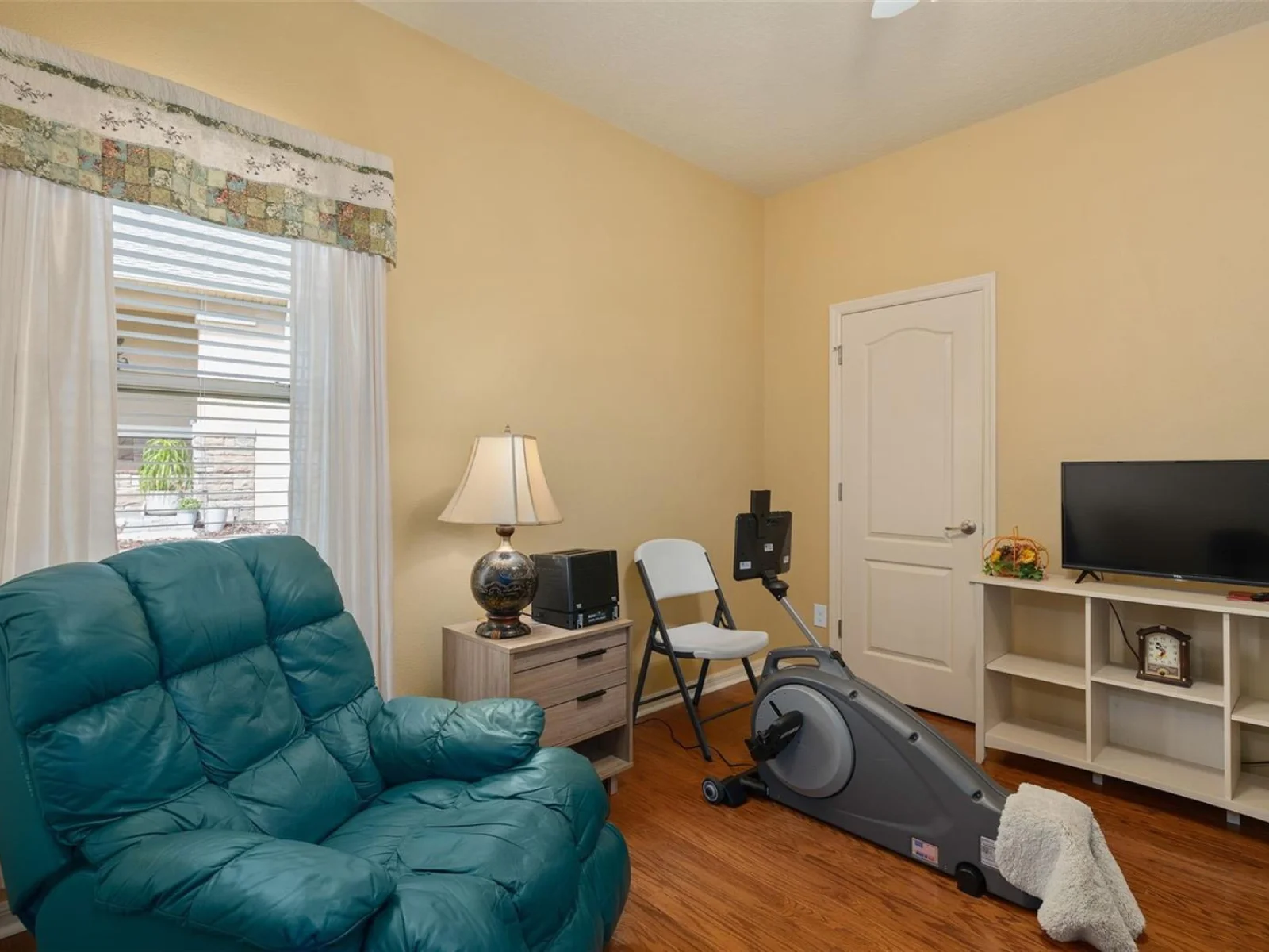 2594 STARGRASS CIR, CLERMONT, FL — photo 22