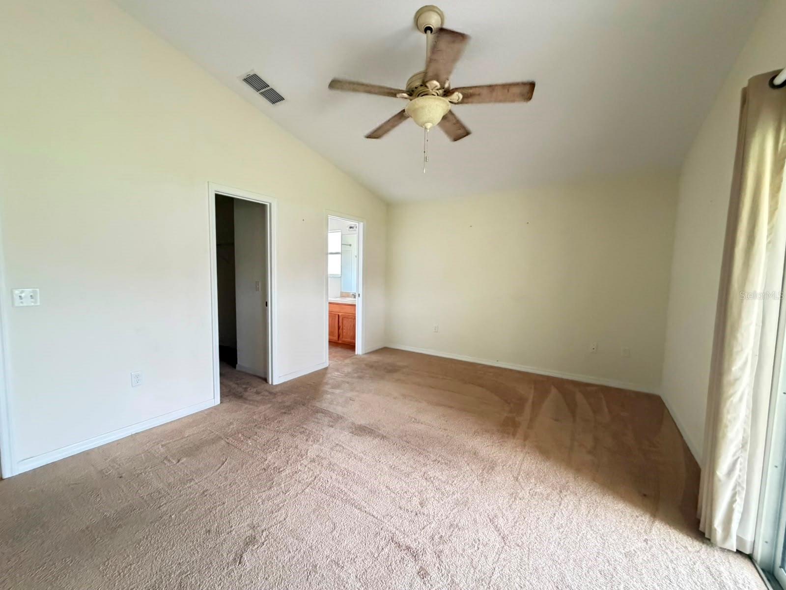 4921 NE 123RD LN, OXFORD, FL — photo 11