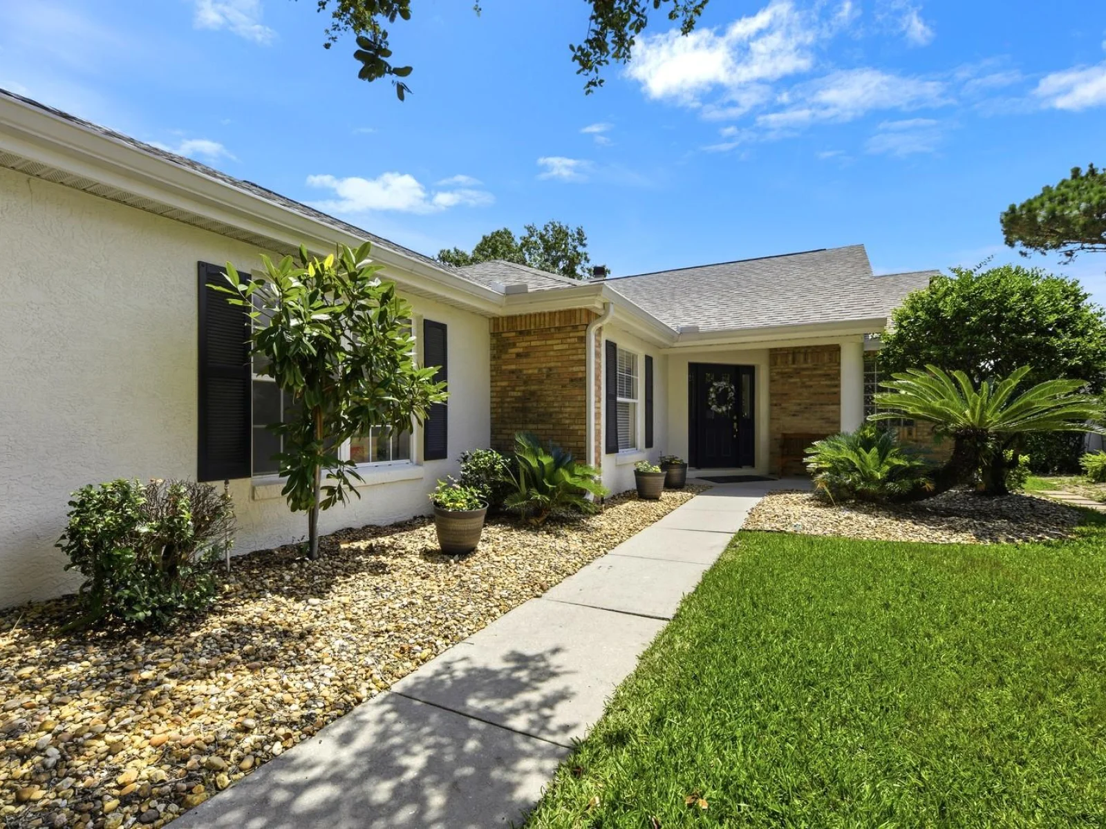 1750 STAFFORD SPRINGS BLVD, MOUNT DORA, FL — photo 2