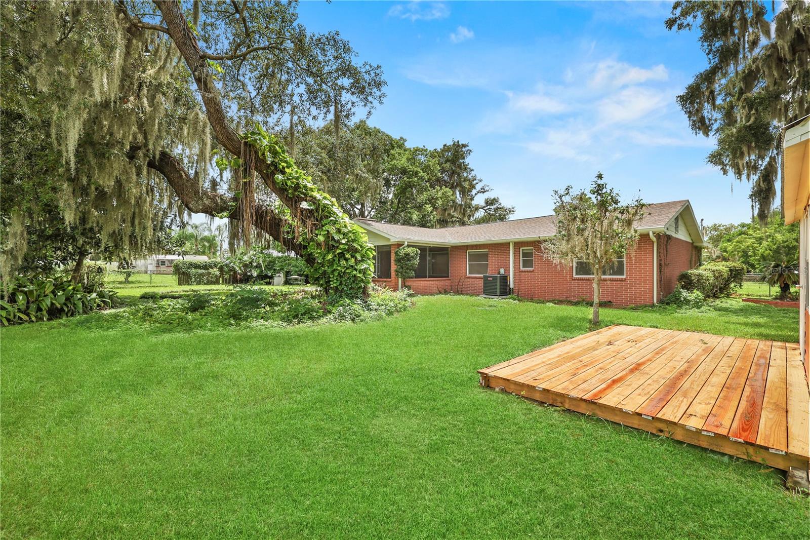 1805 DIERKER DR, VALRICO, FL — photo 35
