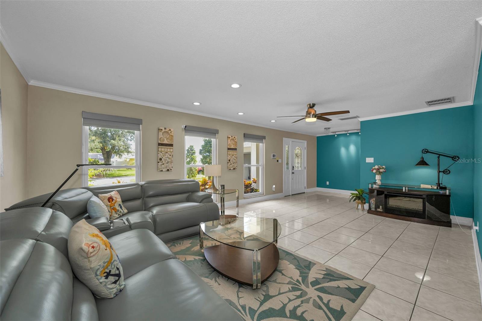 1541 PLEASANT GROVE DR, DUNEDIN, FL — photo 9