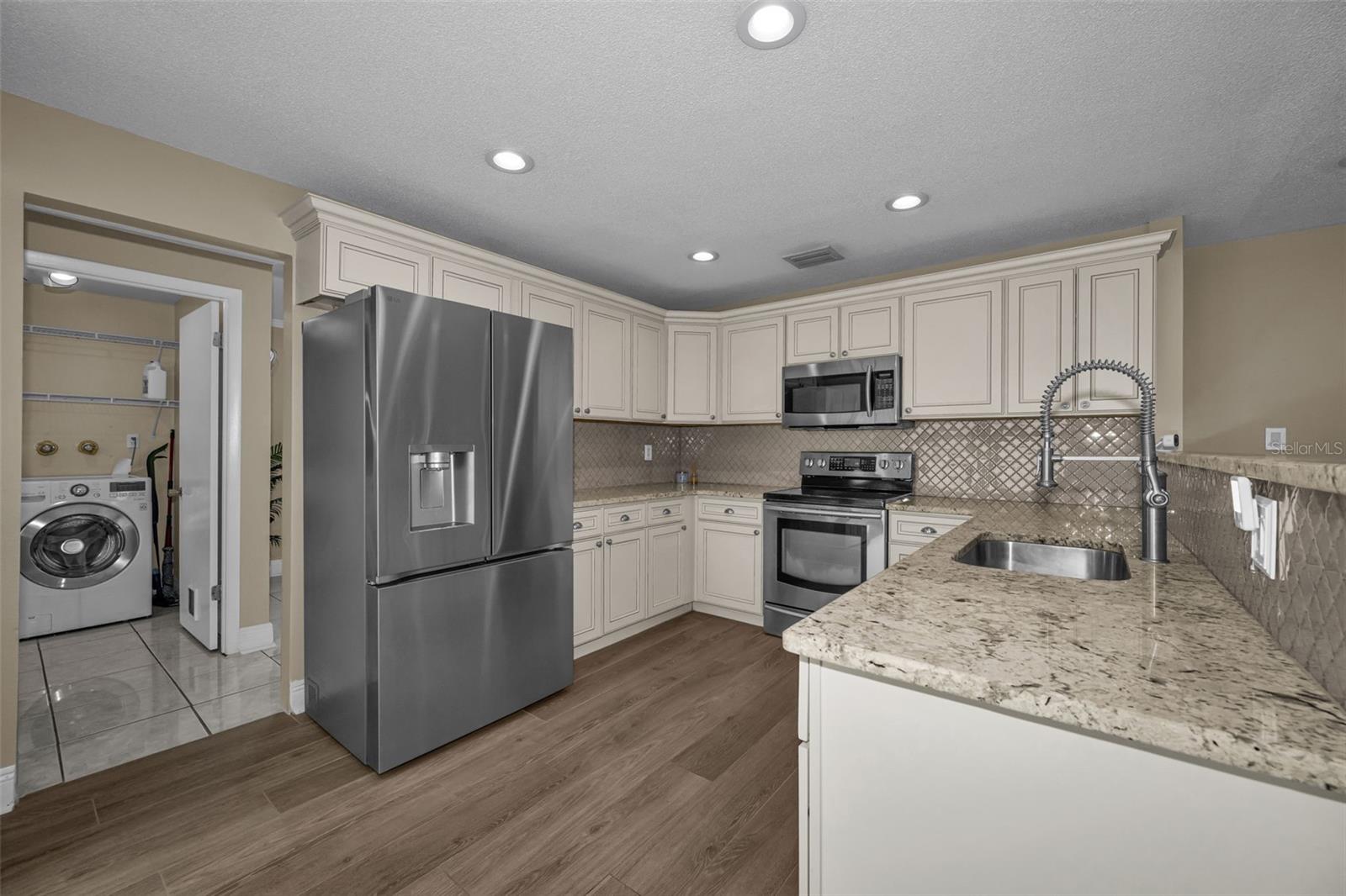1541 PLEASANT GROVE DR, DUNEDIN, FL — photo 14