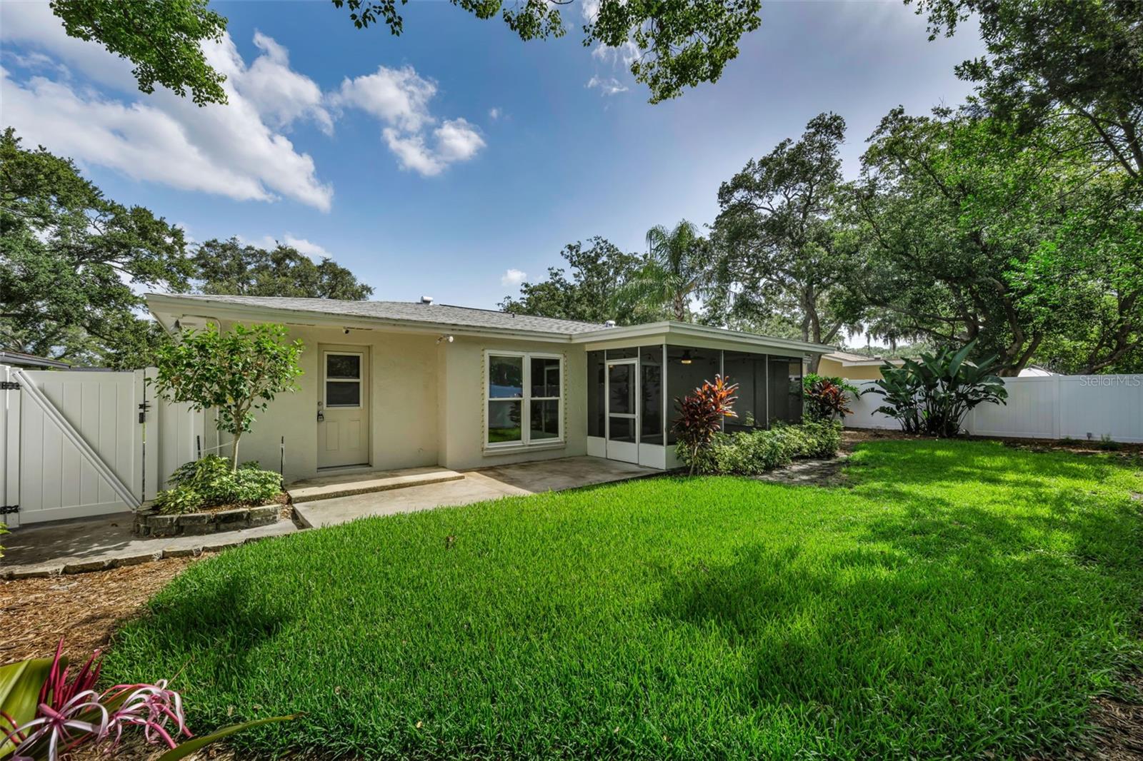 1541 PLEASANT GROVE DR, DUNEDIN, FL — photo 33
