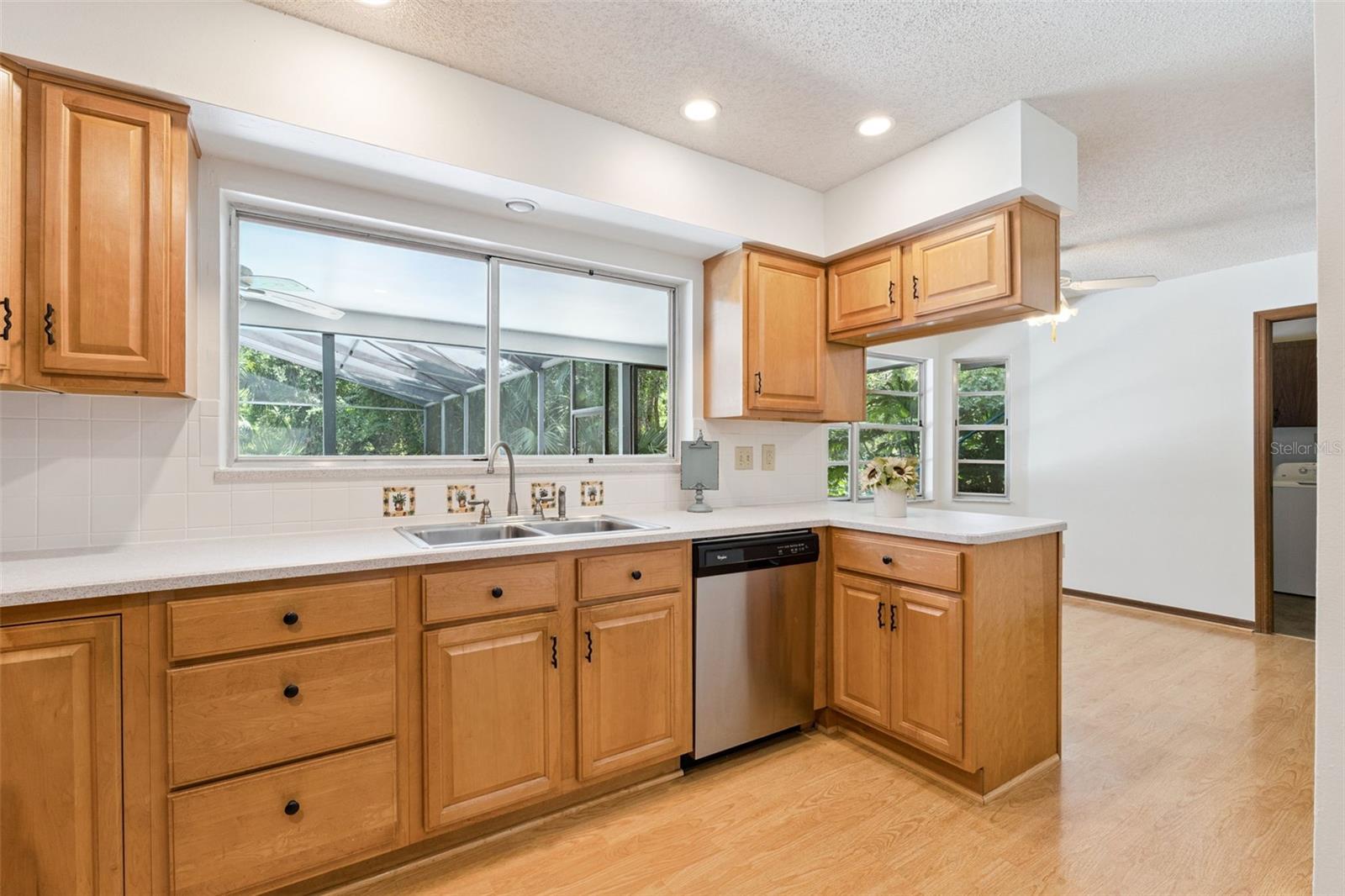 211 HICKORY DR, LONGWOOD, FL — photo 21