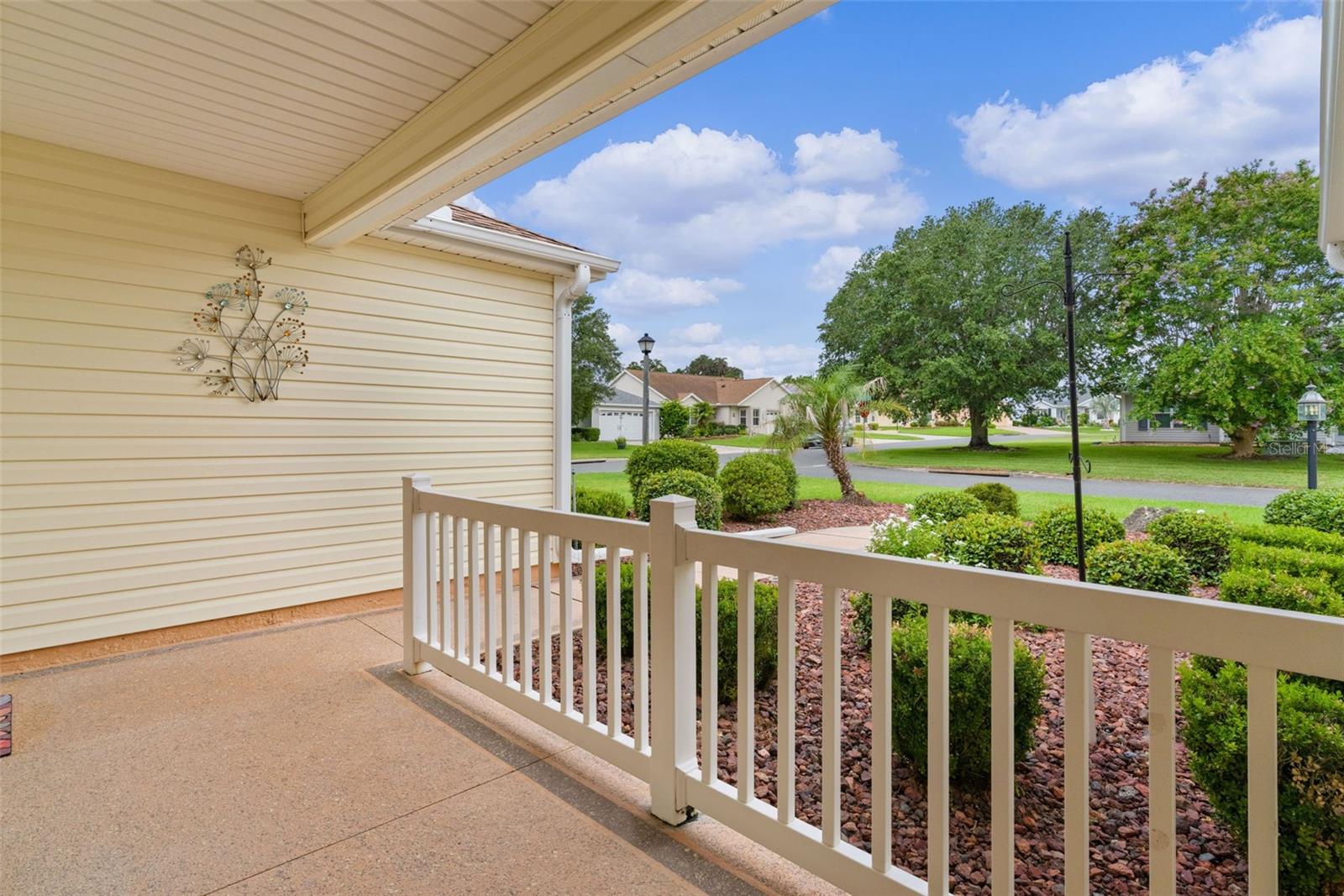 649 RAVENEL CT, THE VILLAGES, FL — photo 7