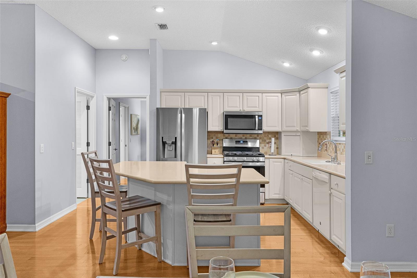 649 RAVENEL CT, THE VILLAGES, FL — photo 15