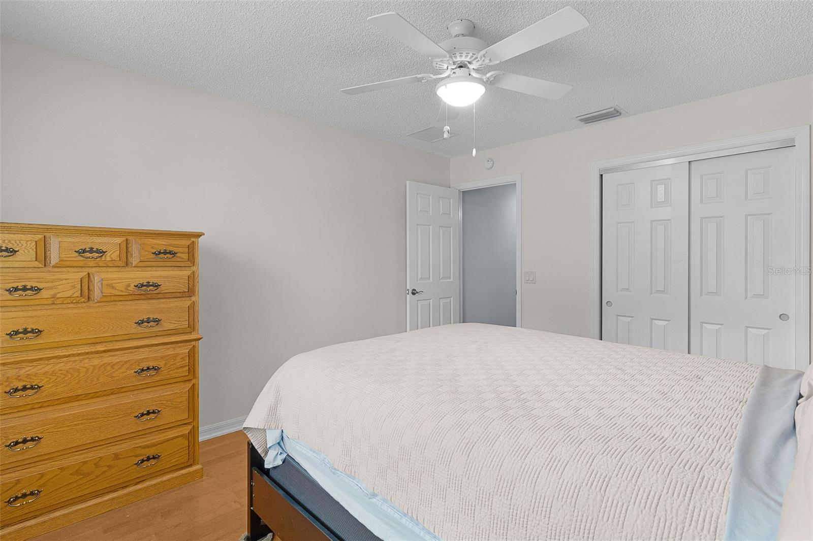 649 RAVENEL CT, THE VILLAGES, FL — photo 28