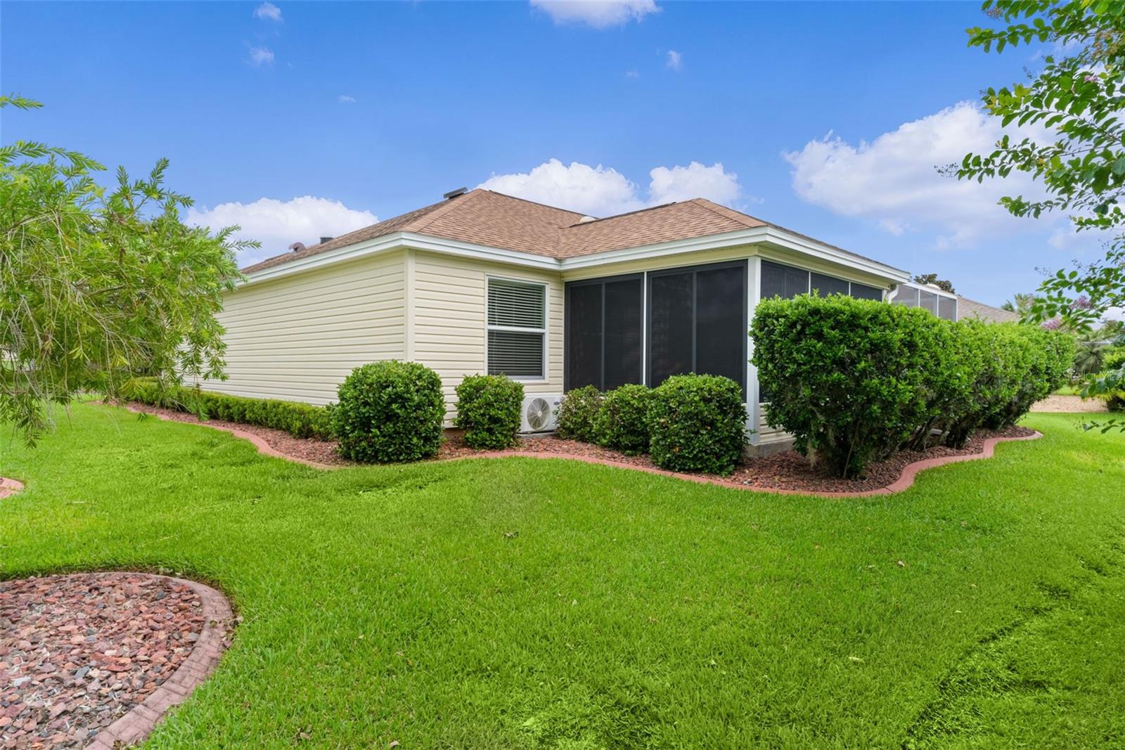 649 RAVENEL CT, THE VILLAGES, FL — photo 42