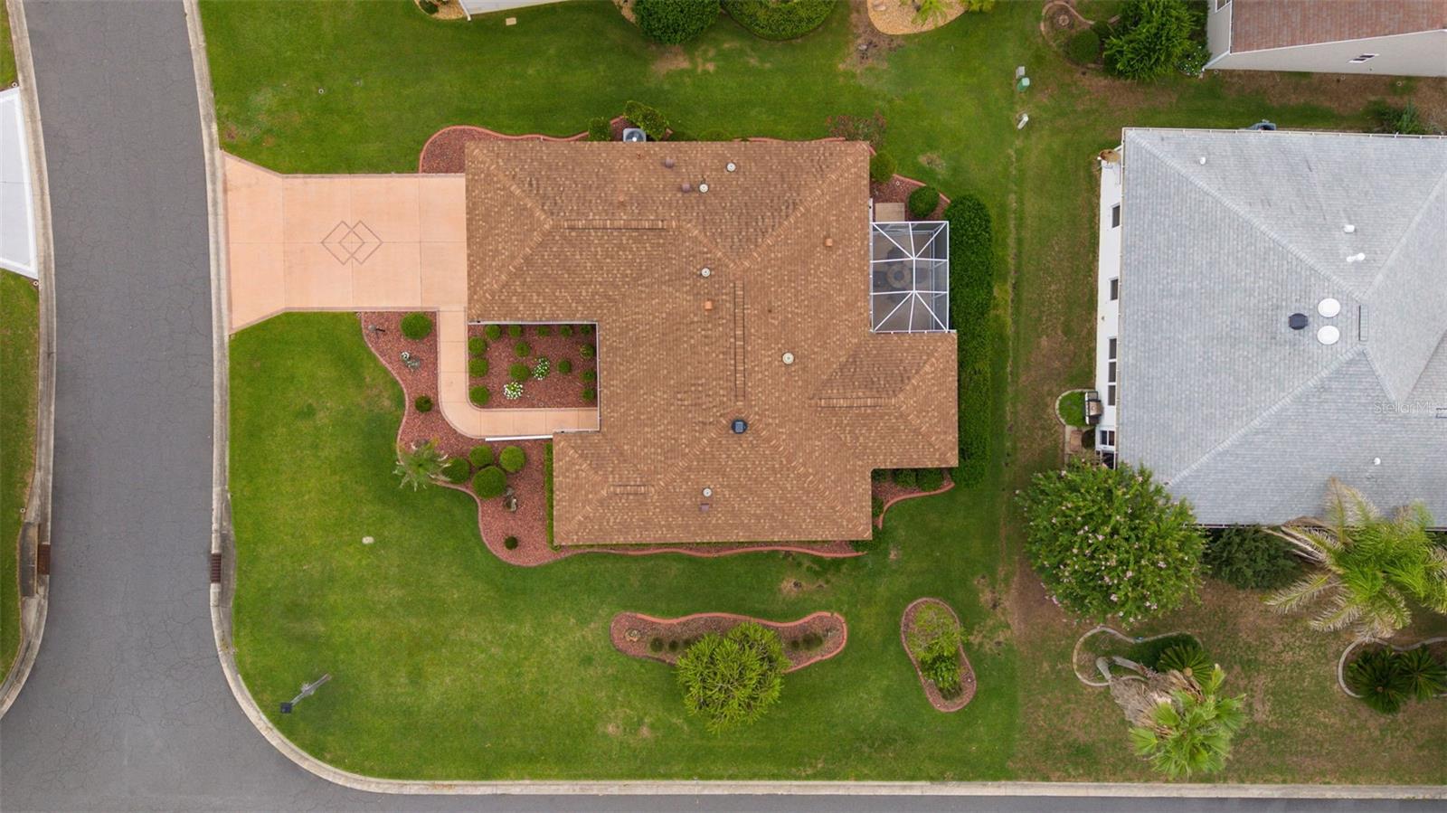 649 RAVENEL CT, THE VILLAGES, FL — photo 49