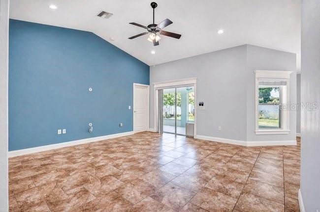 3975 SUNNYWOOD CIR, LAKELAND, FL — photo 3