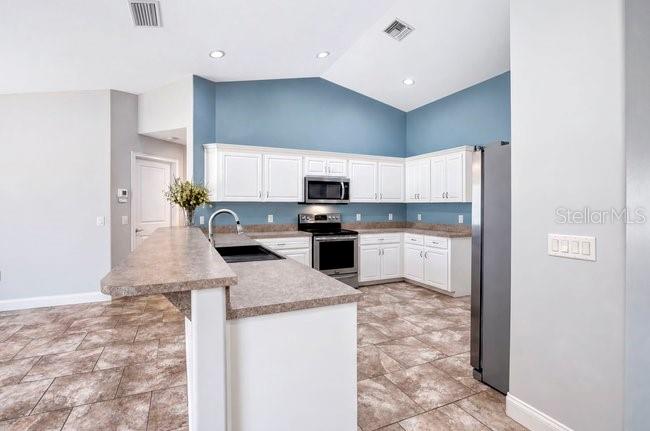 3975 SUNNYWOOD CIR, LAKELAND, FL — photo 5