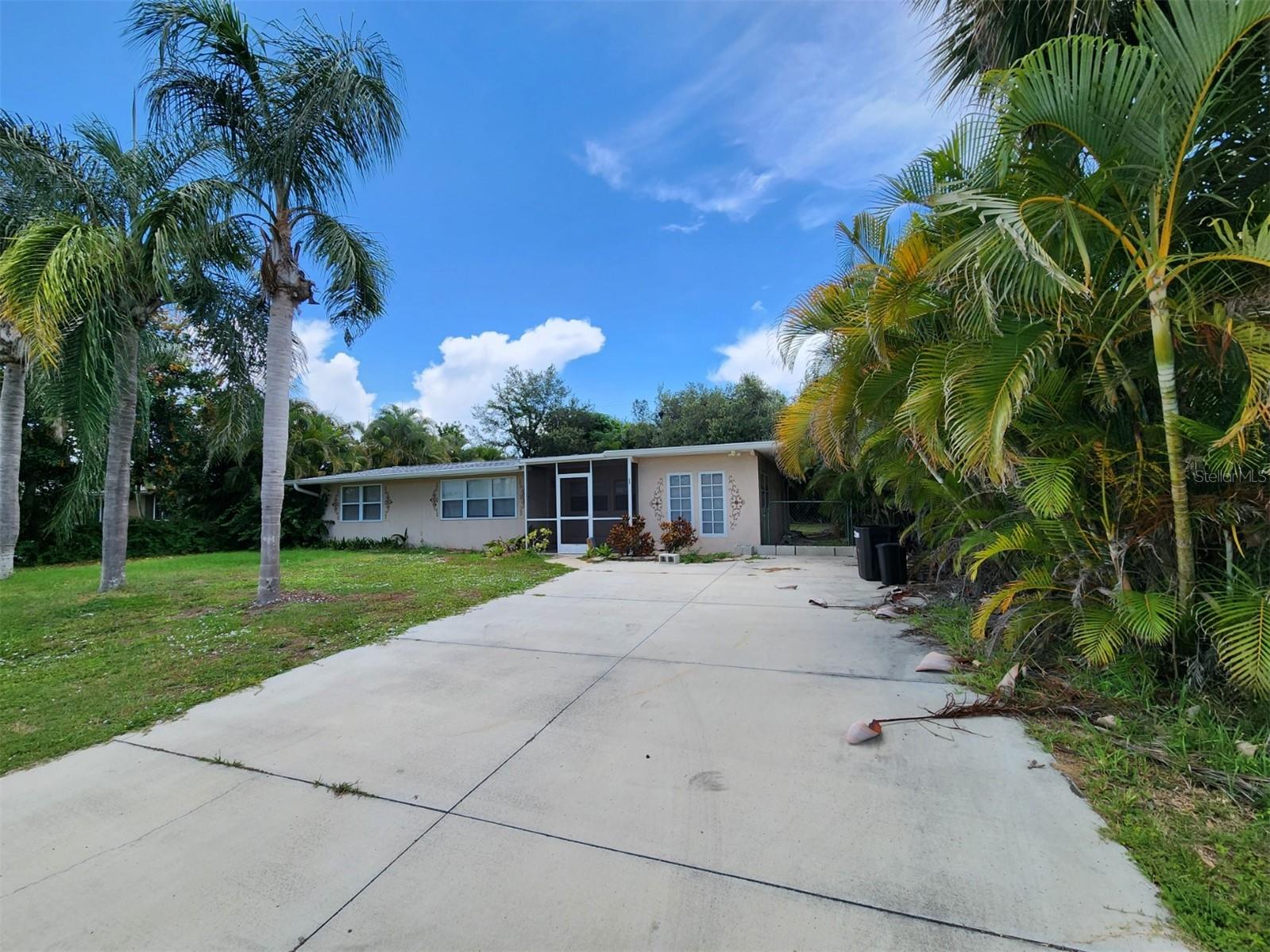 385 PELICAN RD, VENICE, FL — photo 2