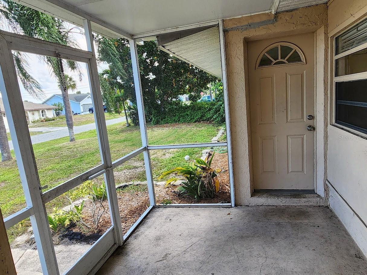 385 PELICAN RD, VENICE, FL — photo 3