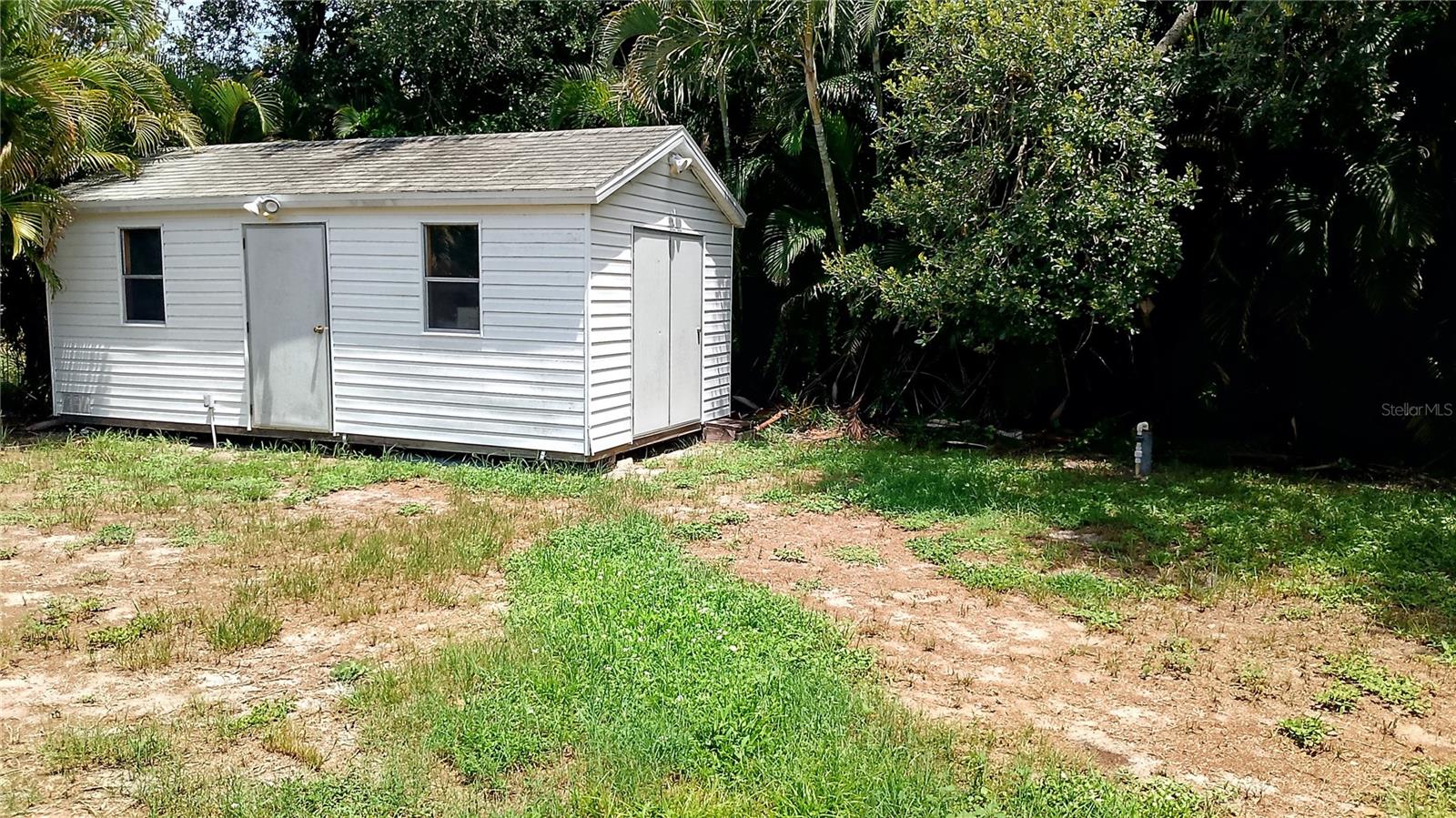 385 PELICAN RD, VENICE, FL — photo 31