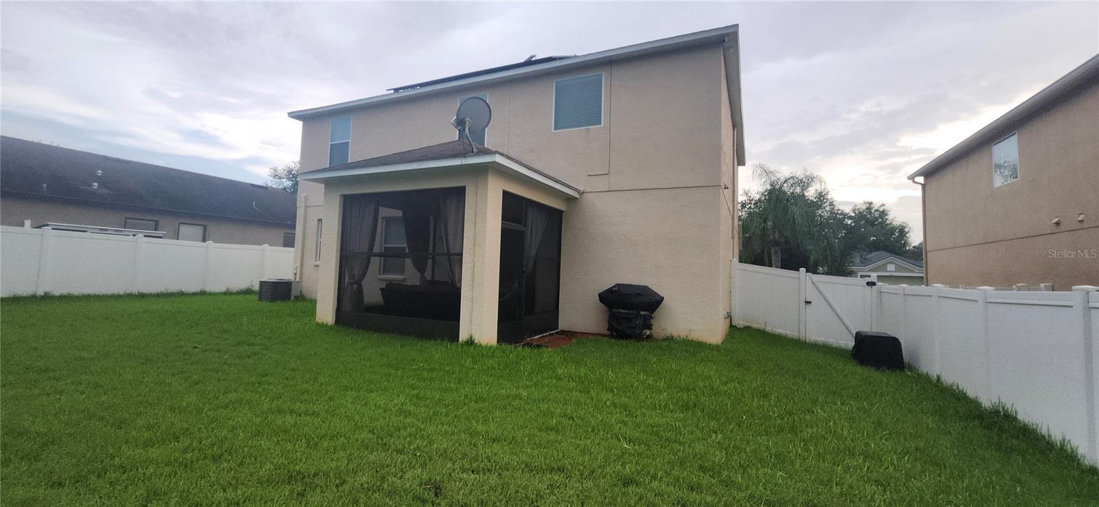 1424 MAIN ST, VALRICO, FL — photo 16