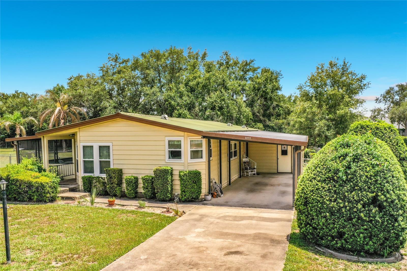 8233 COUNTY ROAD 109B, LADY LAKE, FL — photo 2