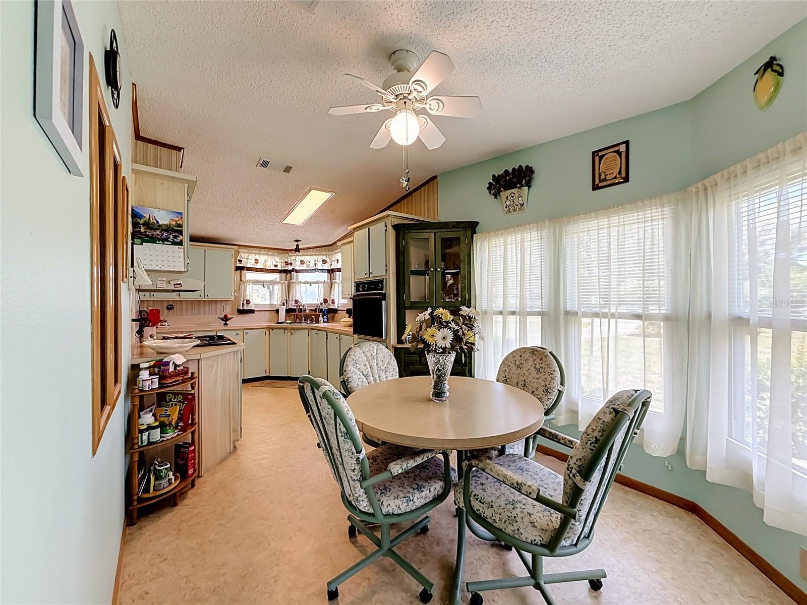 8233 COUNTY ROAD 109B, LADY LAKE, FL — photo 14