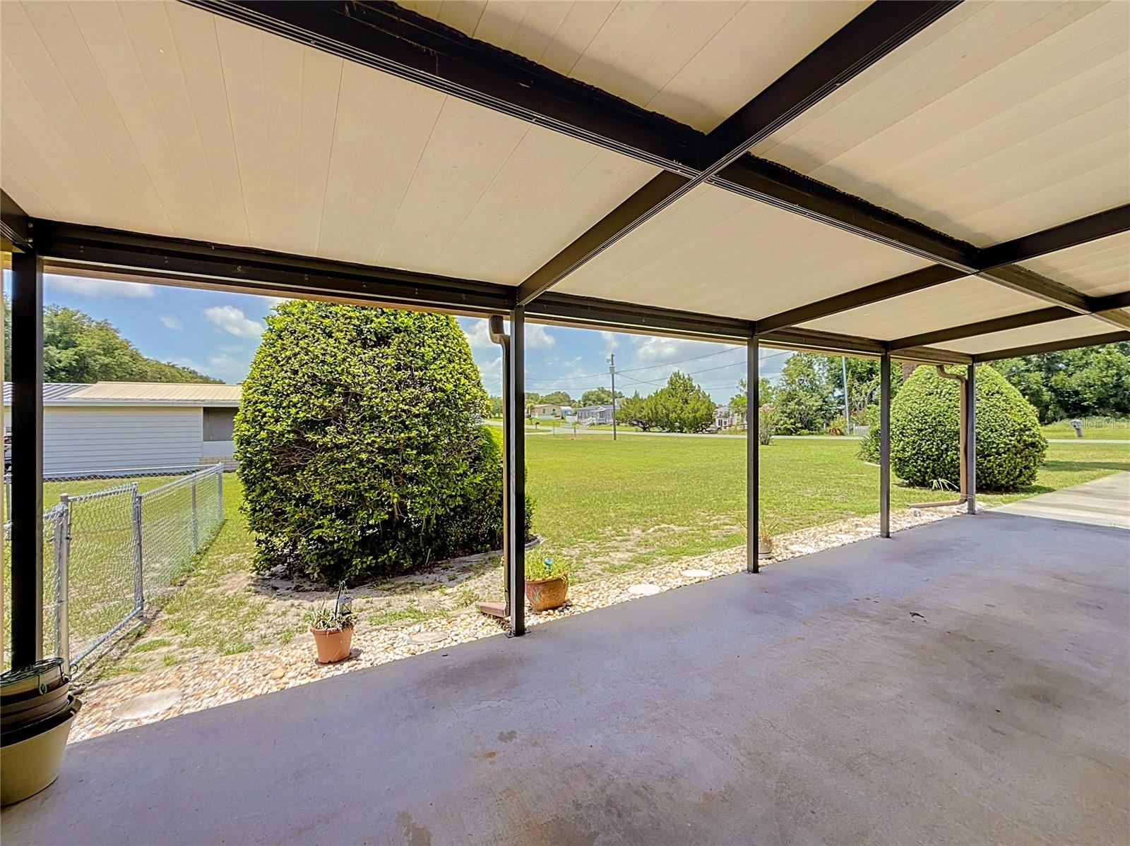 8233 COUNTY ROAD 109B, LADY LAKE, FL — photo 43