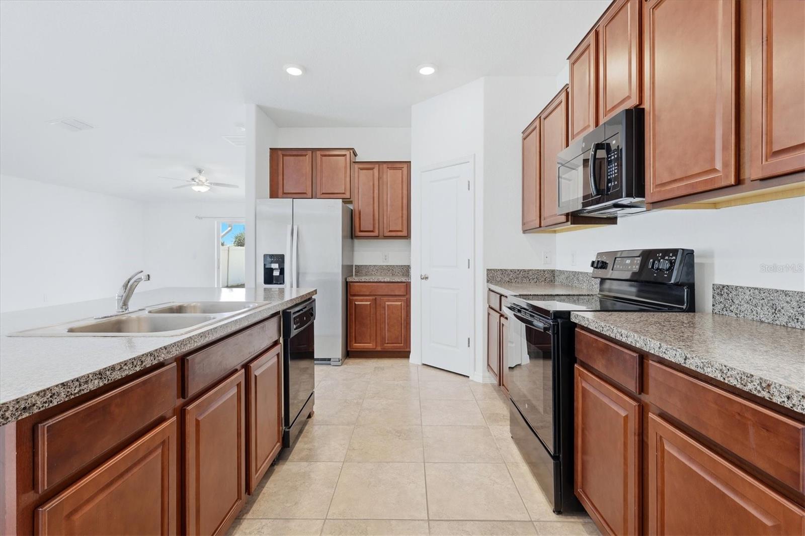 6908 TRENT CREEK DR, RUSKIN, FL — photo 11