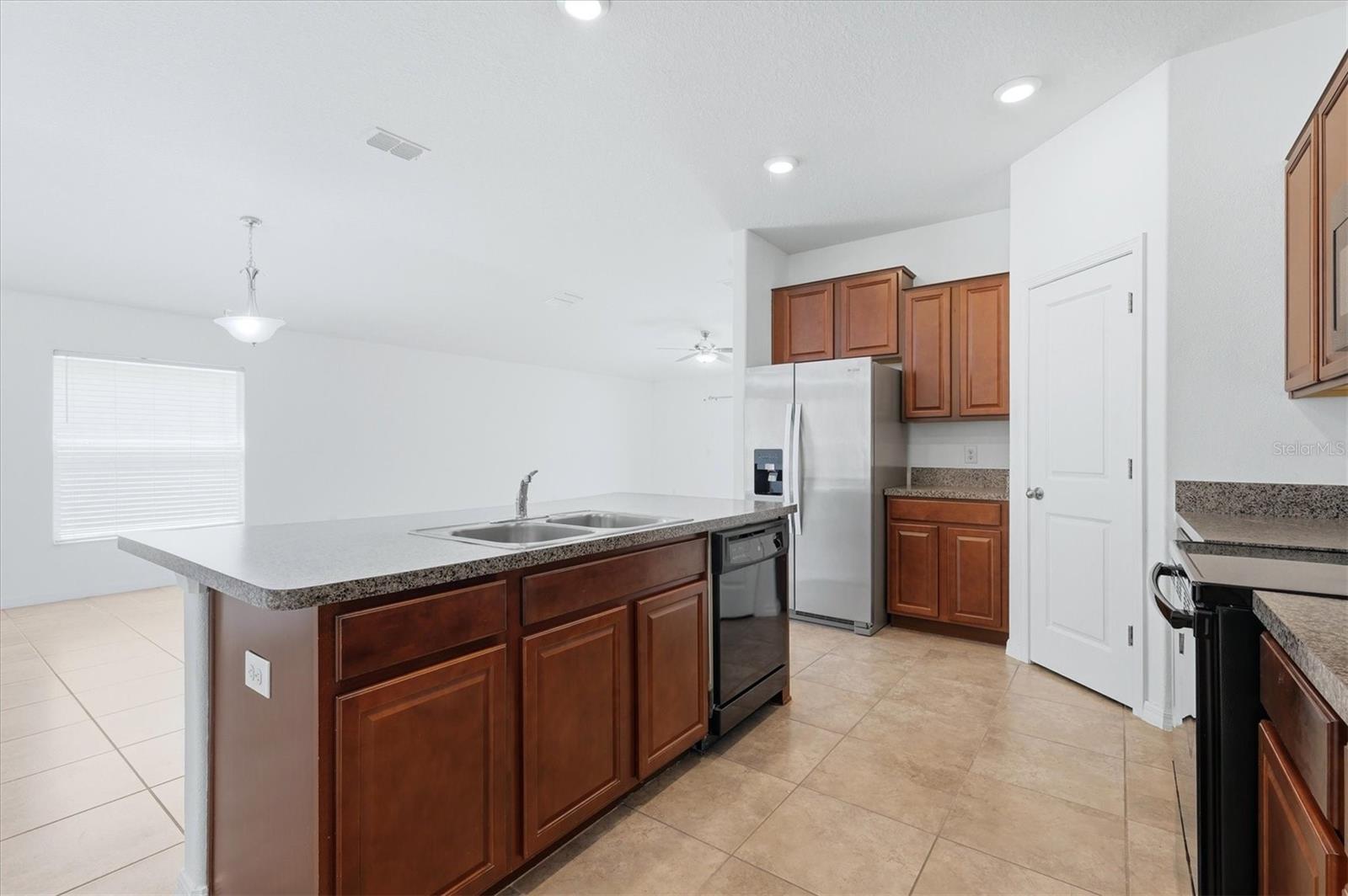 6908 TRENT CREEK DR, RUSKIN, FL — photo 12