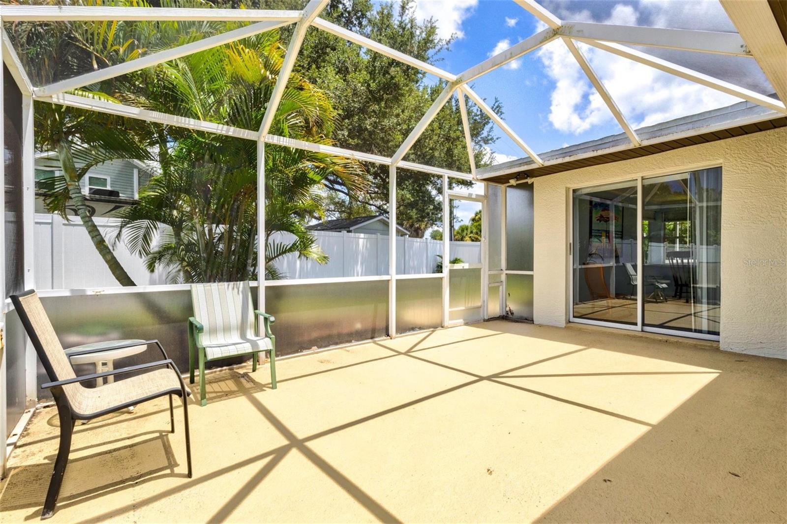 210 WISTERIA RD, VENICE, FL — photo 4