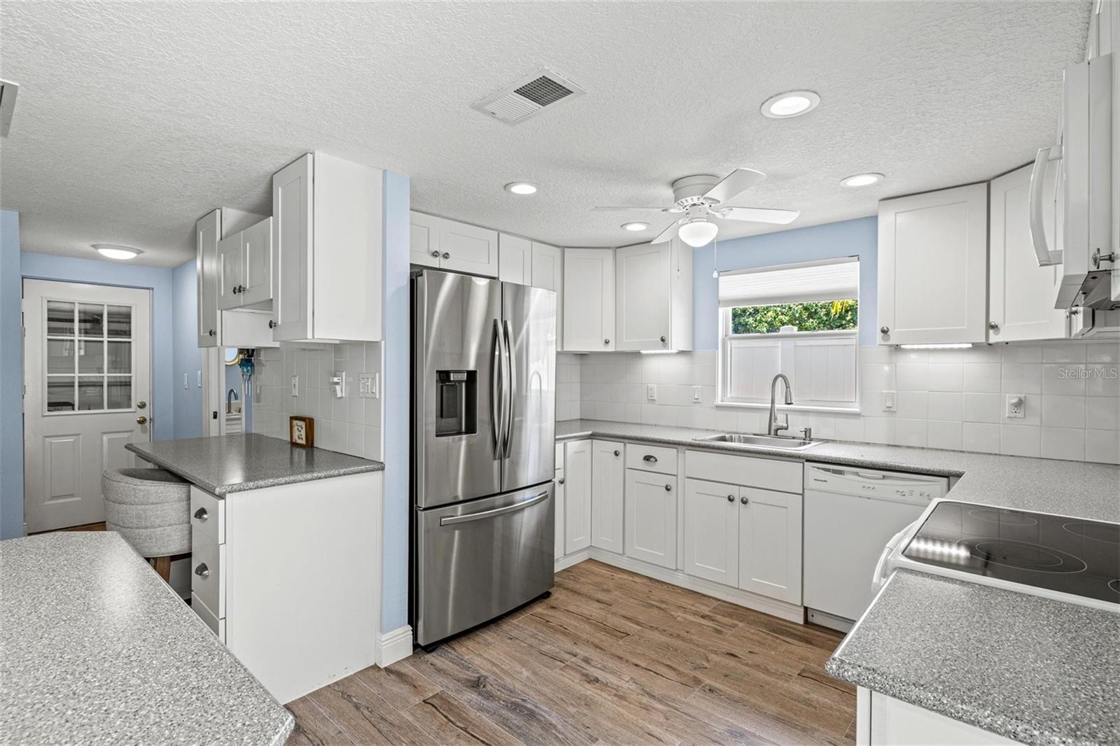 210 WISTERIA RD, VENICE, FL — photo 25
