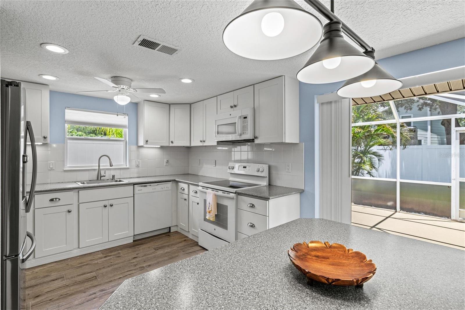 210 WISTERIA RD, VENICE, FL — photo 26