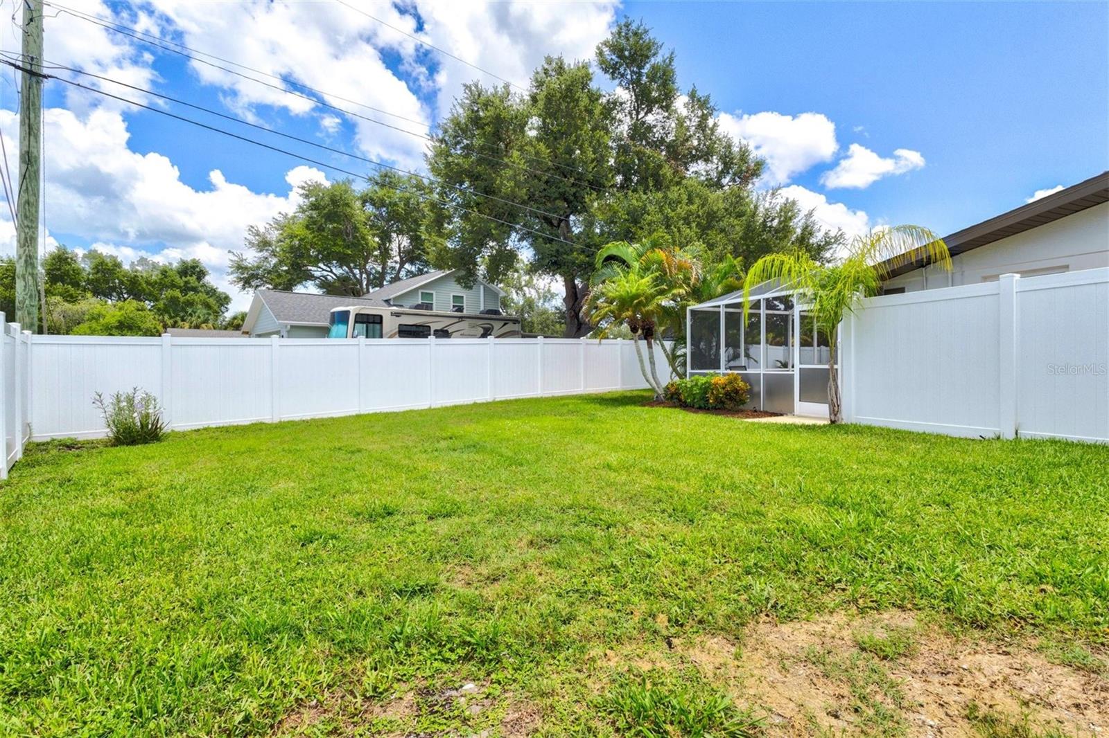 210 WISTERIA RD, VENICE, FL — photo 52