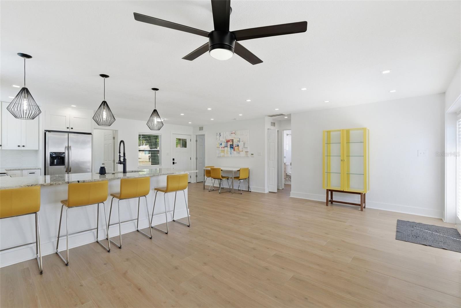 3916 IOWA AVE W, TAMPA, FL — photo 4