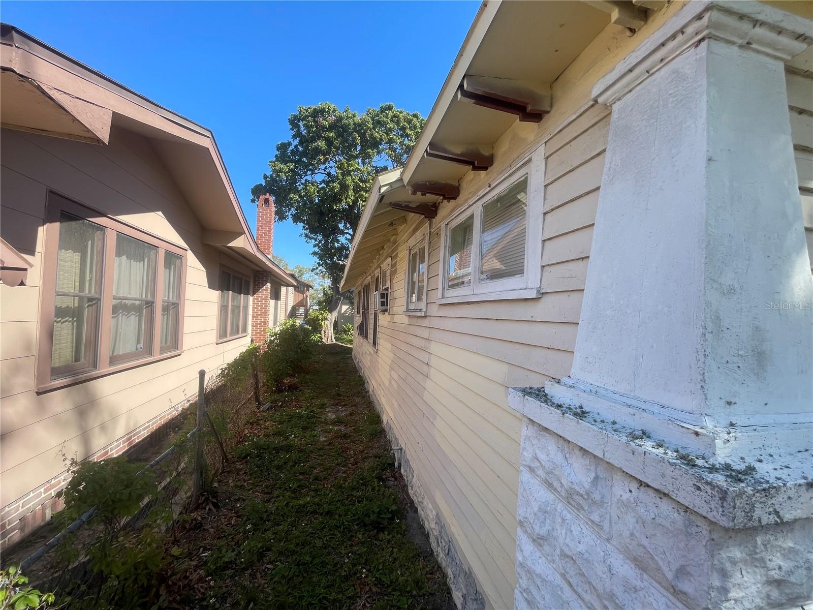 1511 19TH AVE S, ST PETERSBURG, FL — photo 3