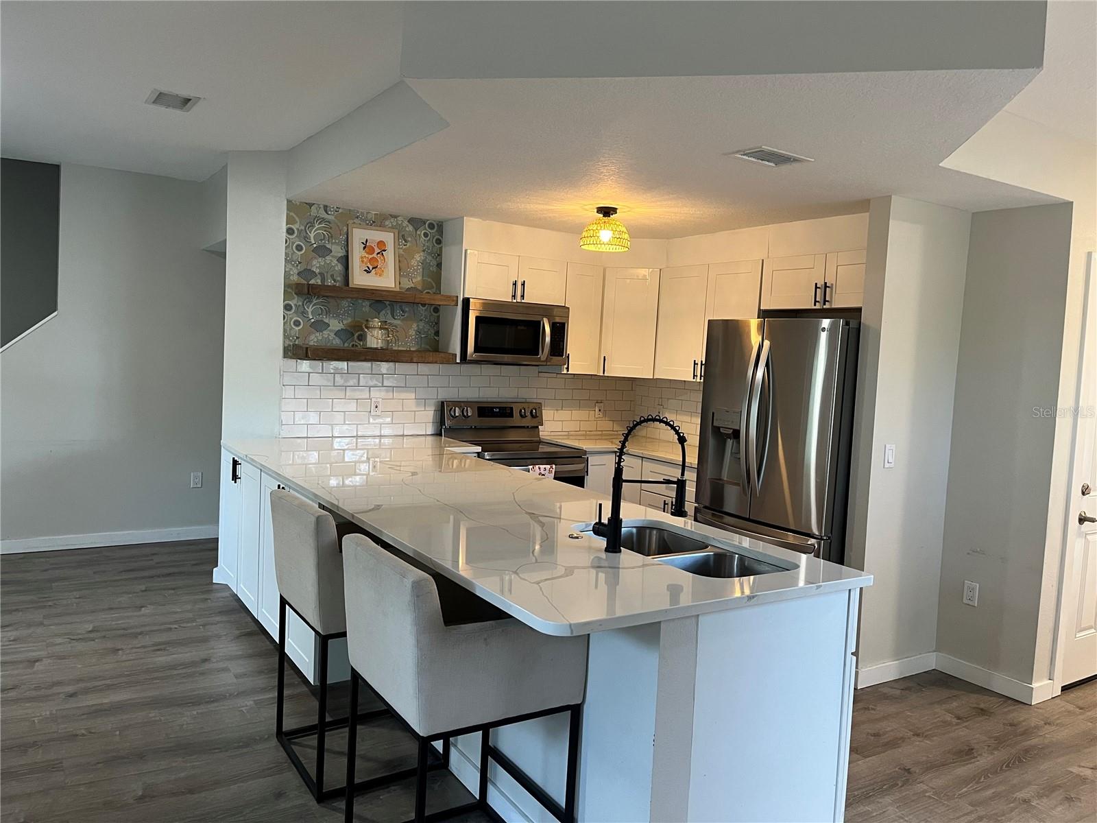 4326 TYLER CIR N, ST PETERSBURG, FL — photo 14