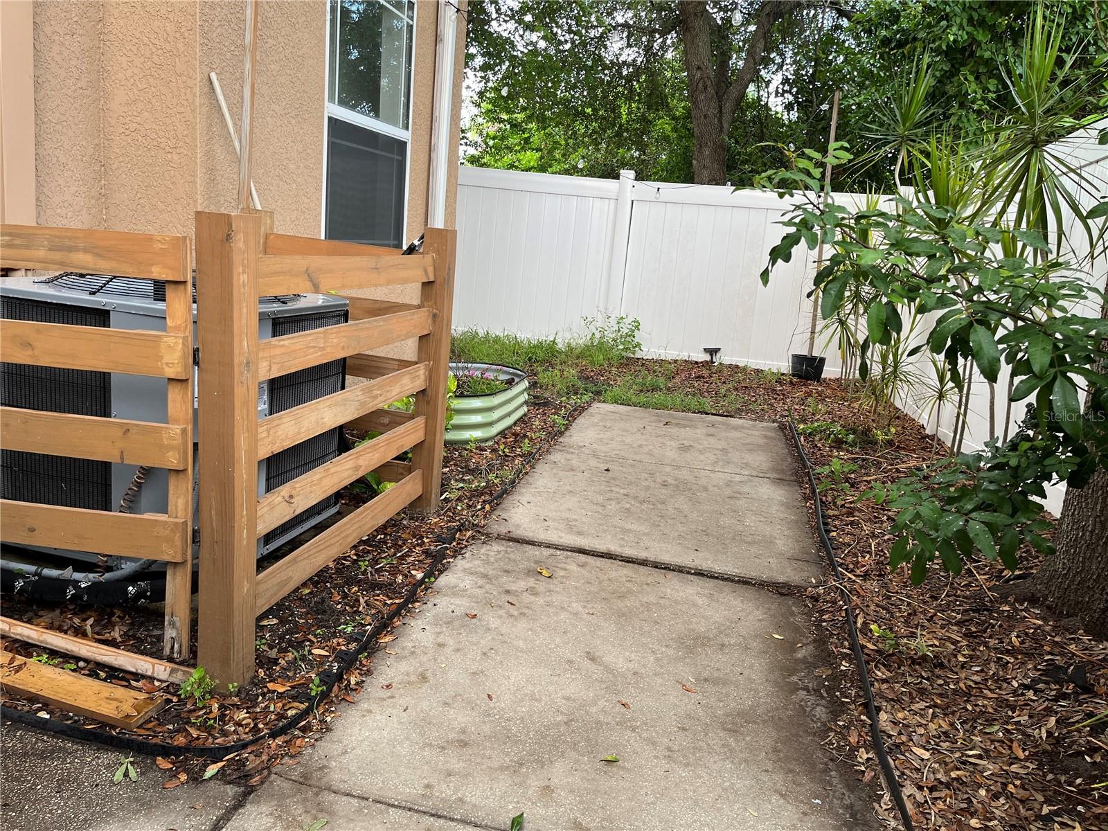 4326 TYLER CIR N, ST PETERSBURG, FL — photo 33