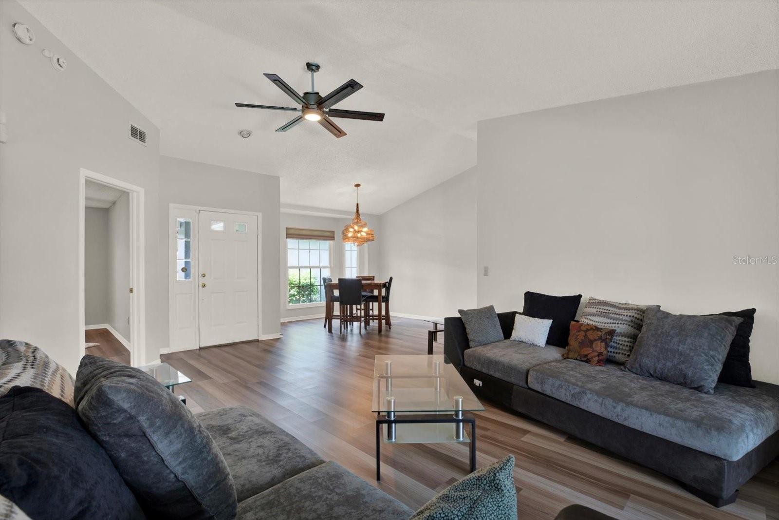 1805 TAWNEE PL, BRANDON, FL — photo 8