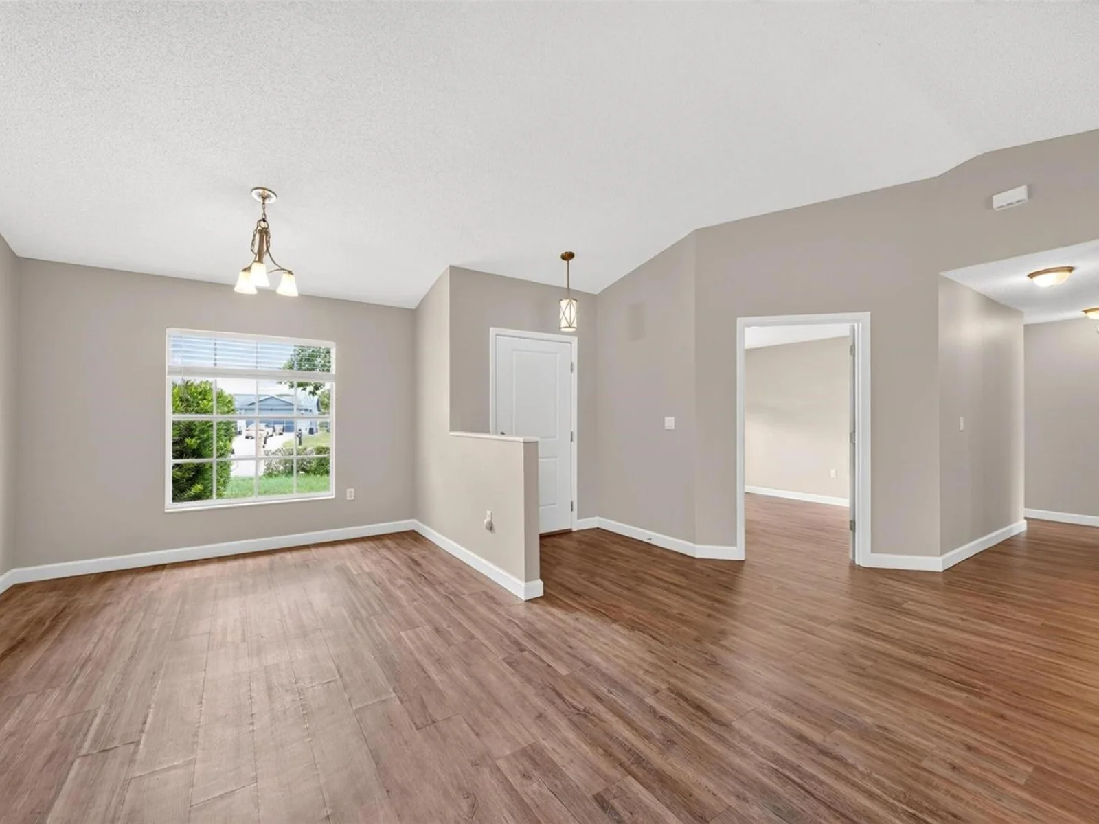 2328 CLEMENTINE TRL, CLERMONT, FL — photo 23