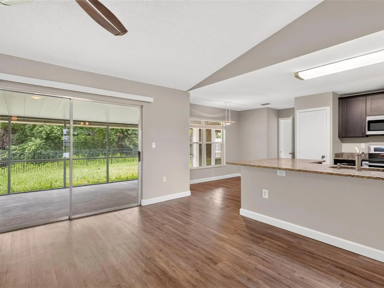 2328 CLEMENTINE TRL, CLERMONT, FL — photo 24