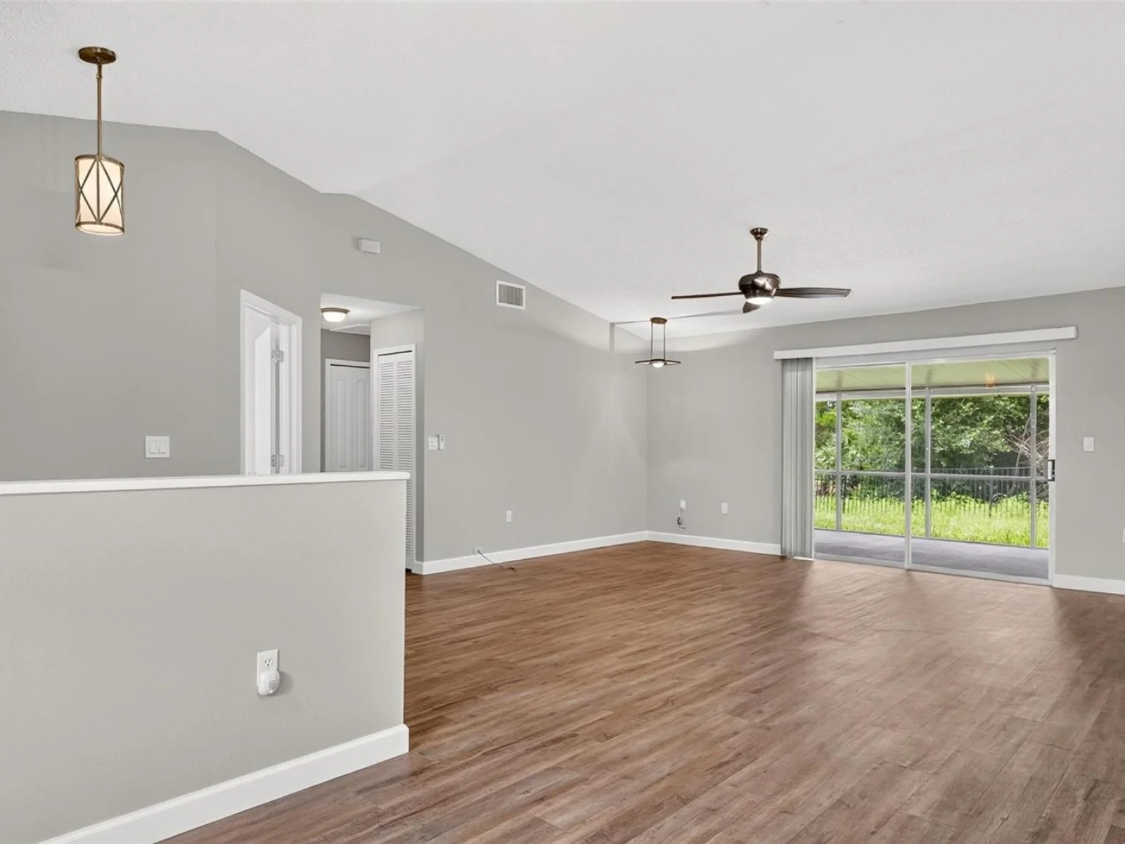 2328 CLEMENTINE TRL, CLERMONT, FL — photo 31