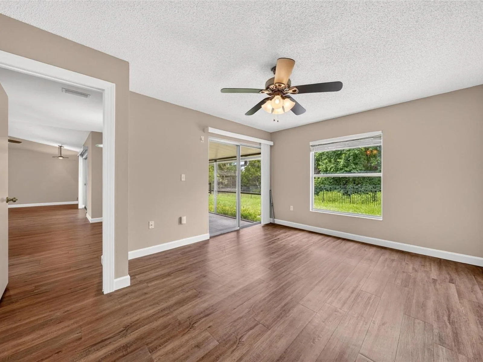 2328 CLEMENTINE TRL, CLERMONT, FL — photo 34