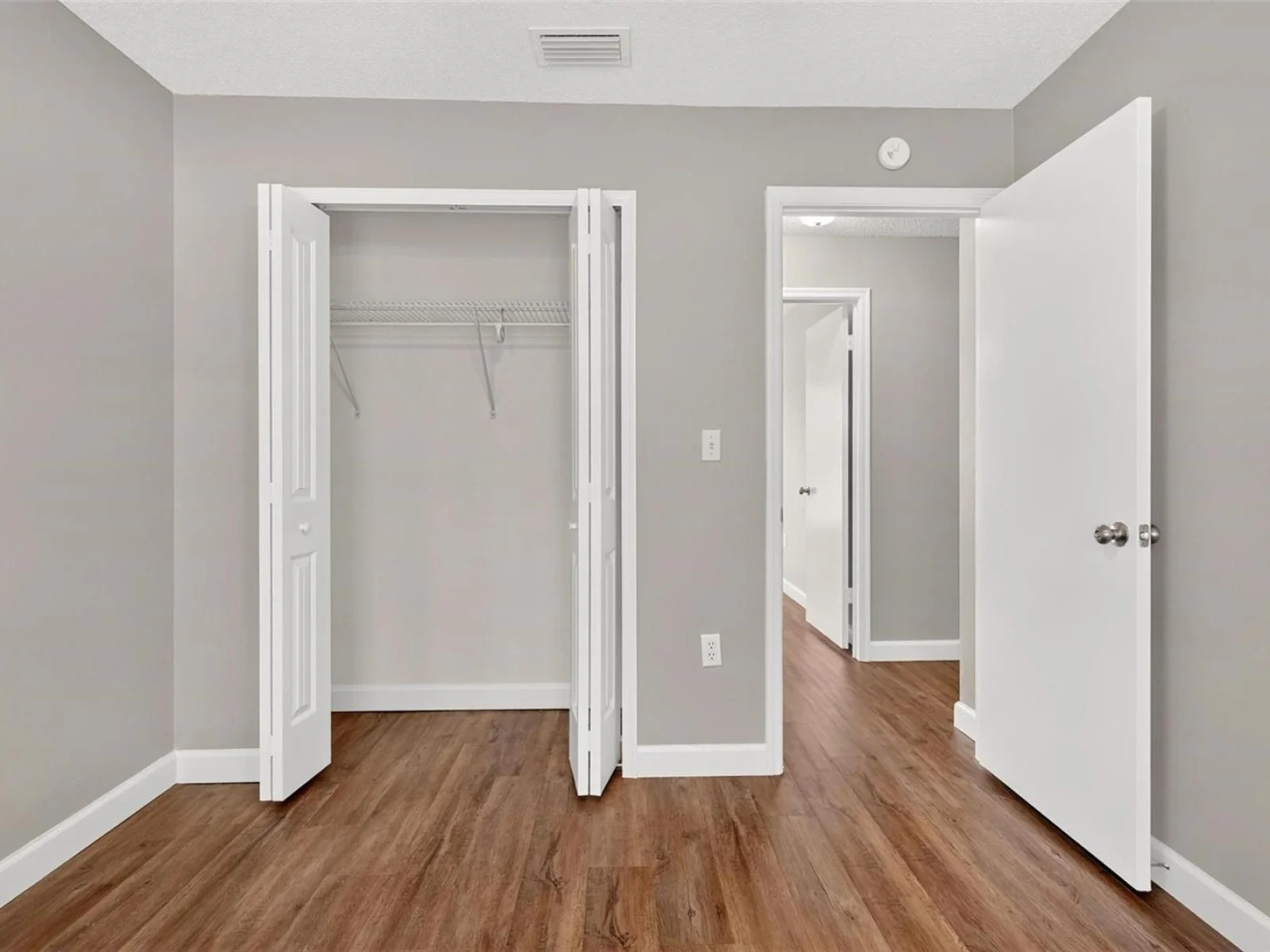 2328 CLEMENTINE TRL, CLERMONT, FL — photo 52