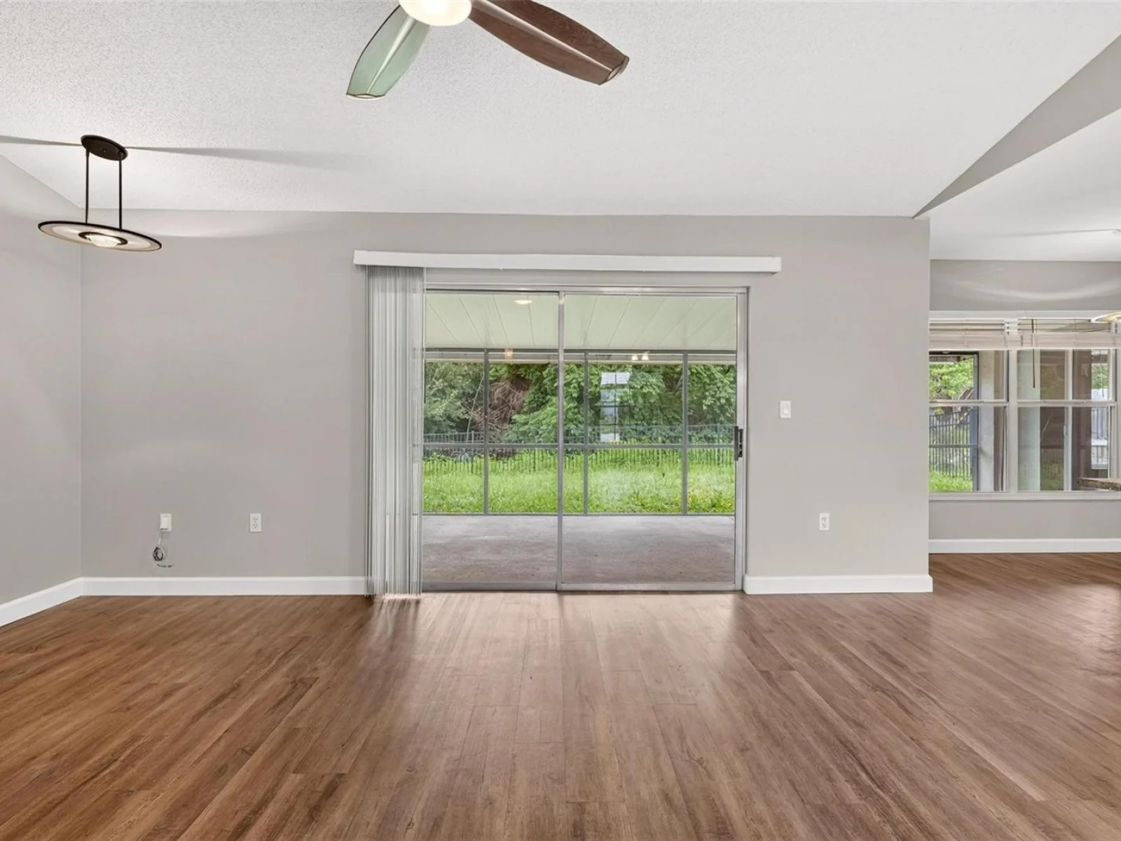 2328 CLEMENTINE TRL, CLERMONT, FL — photo 60