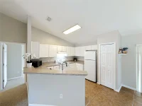 1364 HILLVIEW DR — photo 8