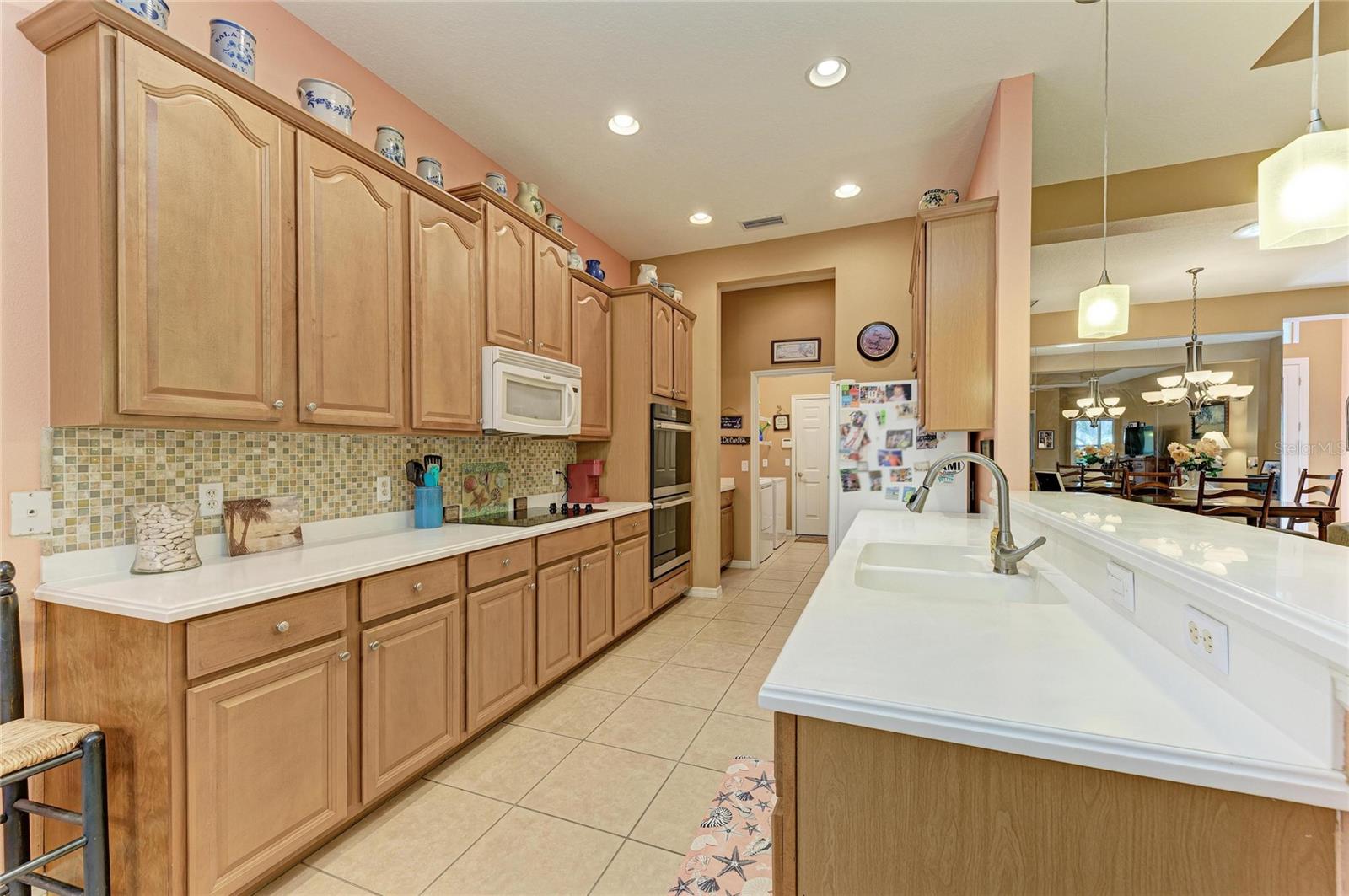 3728 SUMMERWIND CIR, BRADENTON, FL — photo 11
