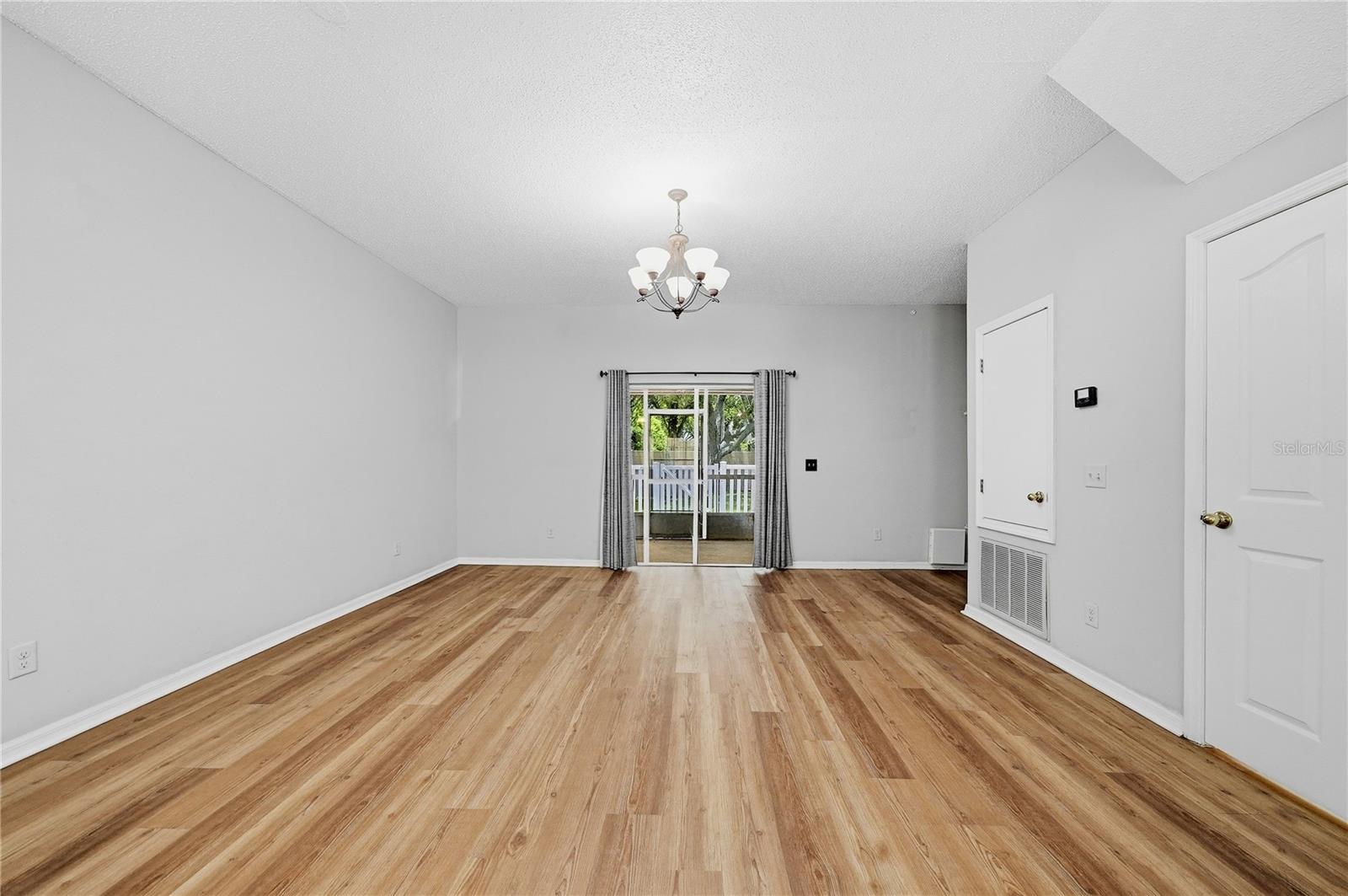 10106 BELLEVILLE PL, TAMPA, FL — photo 14
