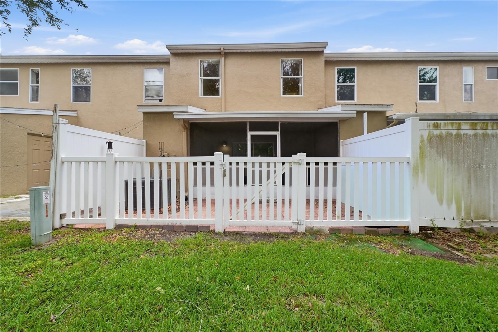 10106 BELLEVILLE PL, TAMPA, FL — photo 28