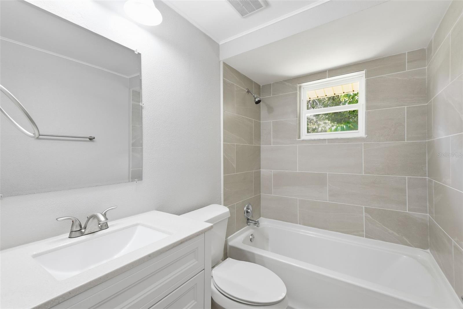 1200 LAKE VALRICO LN, VALRICO, FL — photo 48