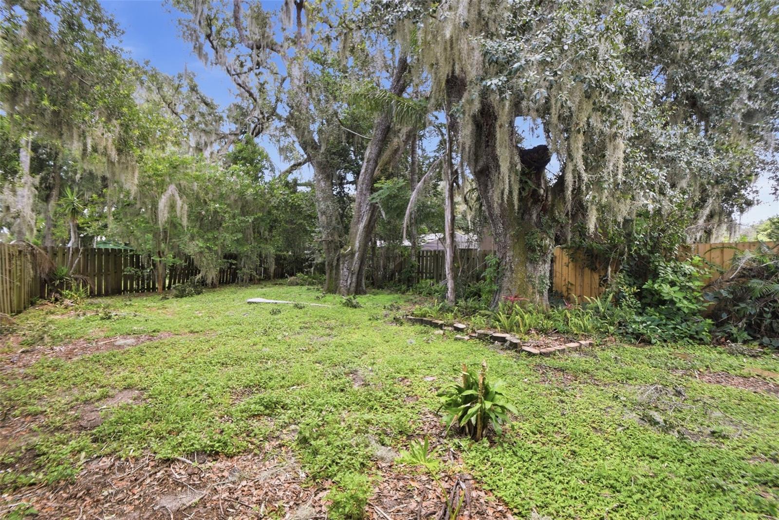 1200 LAKE VALRICO LN, VALRICO, FL — photo 68
