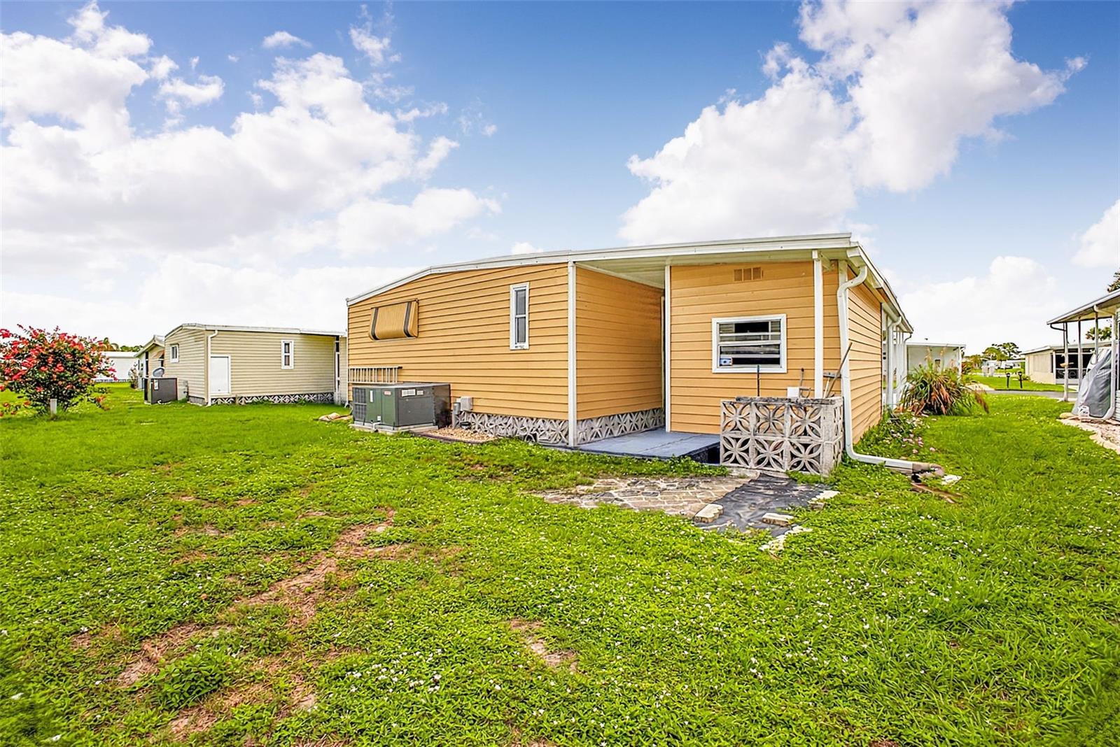 248 LA ROSAS, NORTH PORT, FL — photo 27