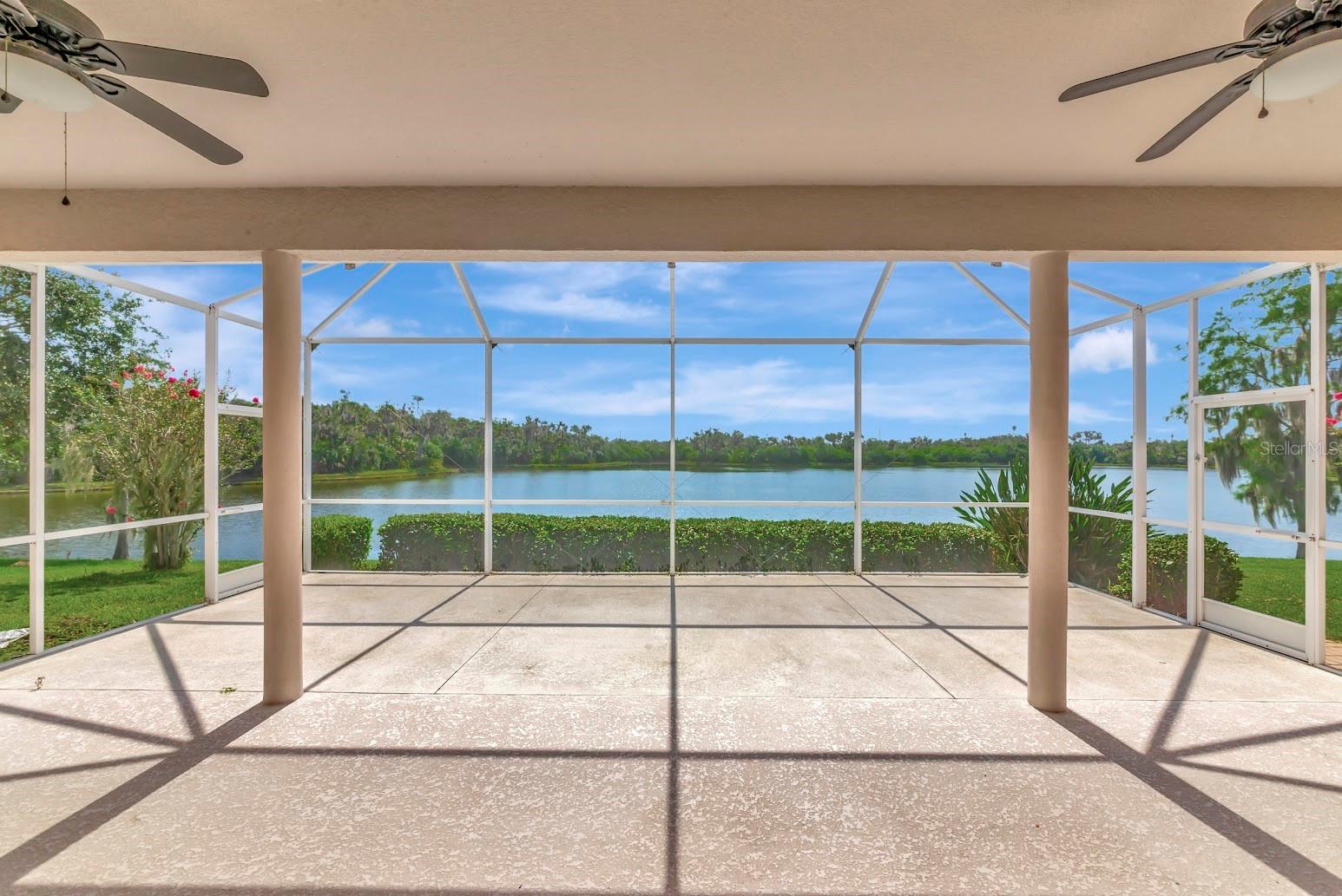 2012 ISLAND ESTATES DR, PARRISH, FL — photo 5