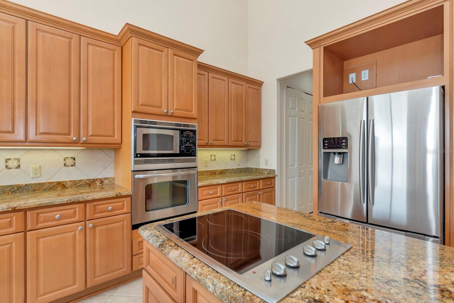 2012 ISLAND ESTATES DR, PARRISH, FL — photo 7