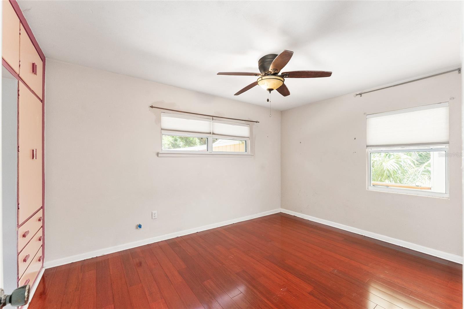 1038 NE 14TH AVE, GAINESVILLE, FL — photo 19